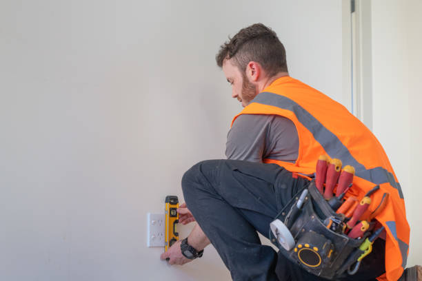 Best Licensed Electrician  in Warm Springs, OR